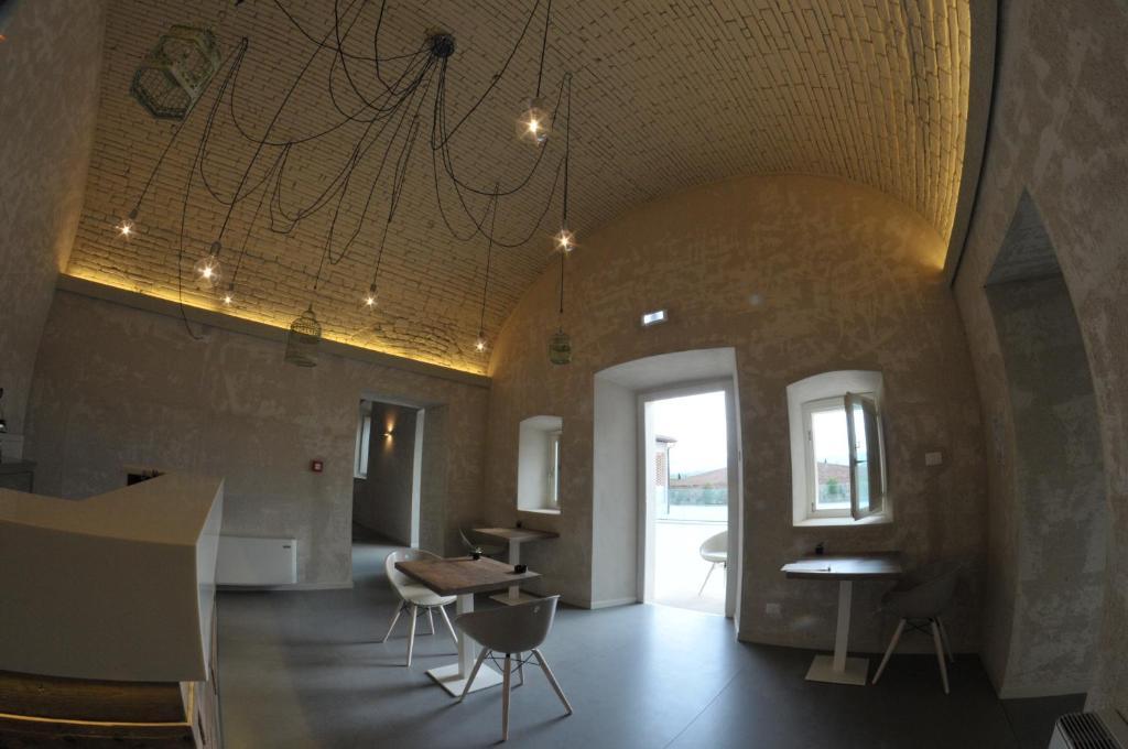Hotel & Resort Le Colombare Foligno Exterior foto