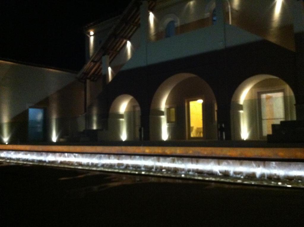 Hotel & Resort Le Colombare Foligno Exterior foto